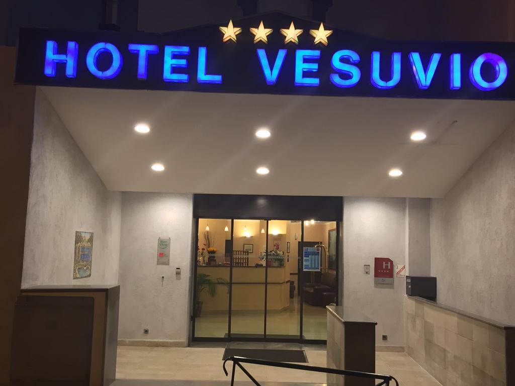 Hotel Vesuvio Лурд Экстерьер фото